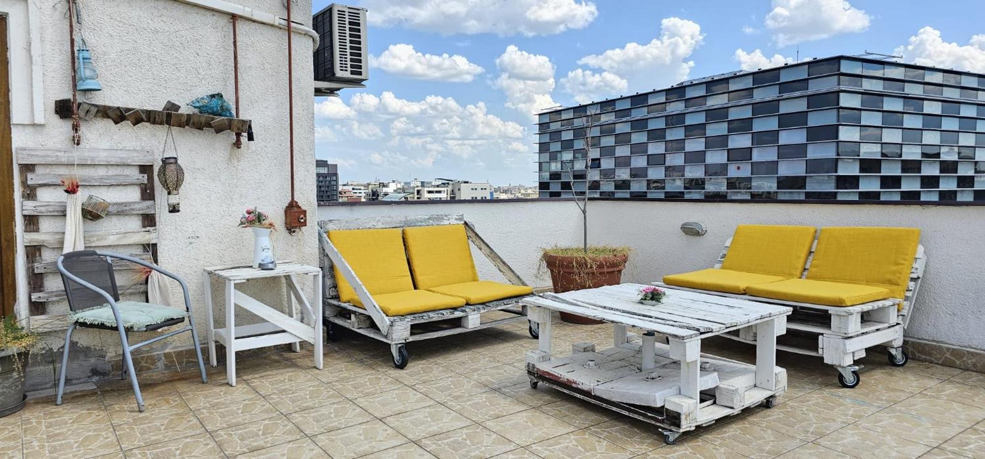 Sweet Dreams Suites Panoramic Studio Zodiac Dorobanti Бухарест Экстерьер фото